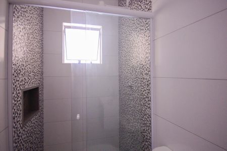 Banheiro de casa para alugar com 1 quarto, 40m² em Sacoma, São Paulo