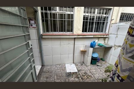 Casa à venda com 80m², 2 quartos e 1 vaga