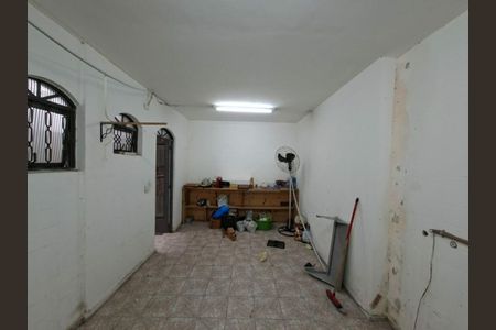 Casa à venda com 175m², 4 quartos e 1 vaga
