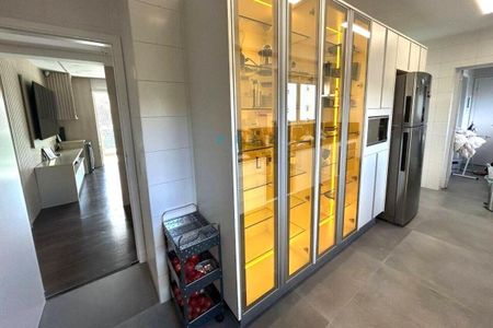 Apartamento à venda com 142m², 3 quartos e 2 vagas