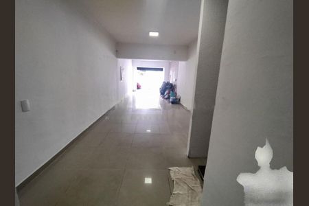 Casa à venda com 117m², 2 quartos e 1 vaga