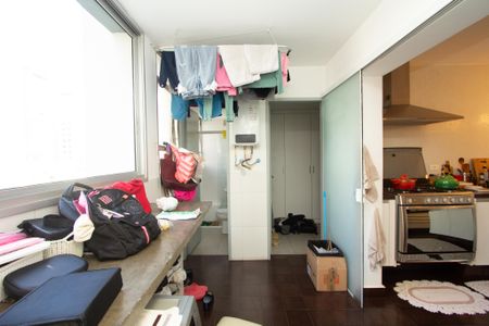 Apartamento à venda com 158m², 3 quartos e 1 vaga Apartamento à venda com 158m², 3 quartos e 1 vagaÁrea de Serviço