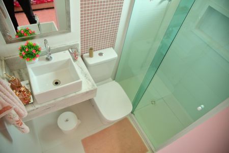 Casa à venda com 140m², 3 quartos e 2 vagasBanheiro Suíte 2