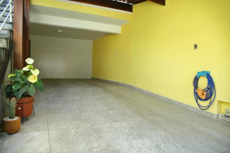 Casa à venda com 140m², 3 quartos e 2 vagasÁrea comum