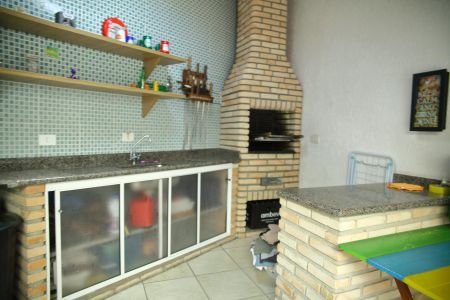 Casa à venda com 140m², 3 quartos e 2 vagasÁrea comum