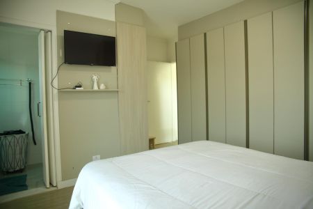 Casa à venda com 140m², 3 quartos e 2 vagasSuíte