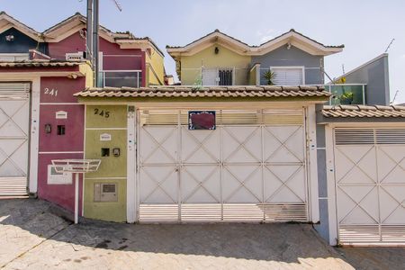 Casa à venda com 148m², 3 quartos e 4 vagasFachada