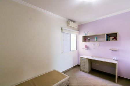 Casa à venda com 148m², 3 quartos e 4 vagasSuíte 2