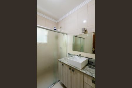 Casa à venda com 148m², 3 quartos e 4 vagasBanheiro da Suíte 1