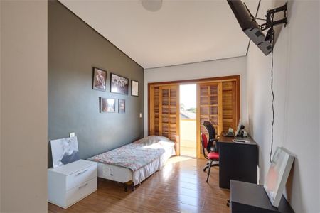Casa à venda com 265m², 5 quartos e 4 vagas
