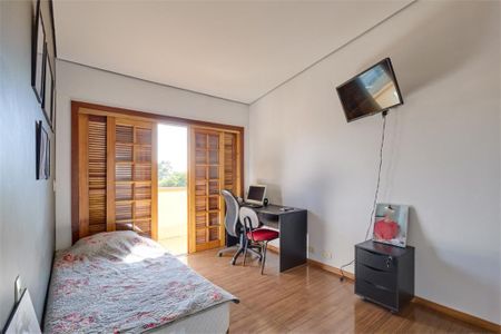 Casa à venda com 265m², 5 quartos e 4 vagas
