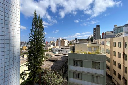 Apartamento à venda com 150m², 4 quartos e 4 vagas Apartamento à venda com 150m², 4 quartos e 4 vagasVista da Suíte 1