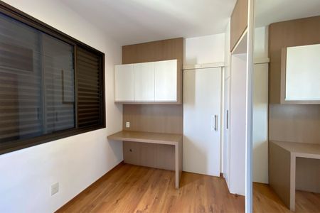 Apartamento à venda com 150m², 4 quartos e 4 vagas Apartamento à venda com 150m², 4 quartos e 4 vagasSemi Suíte 2