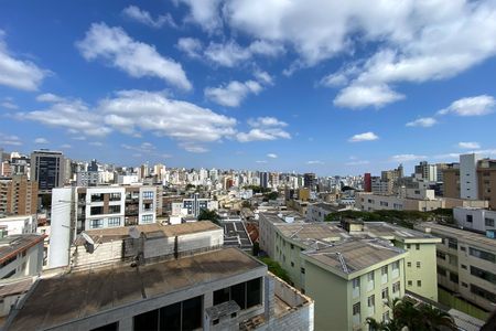 Apartamento à venda com 150m², 4 quartos e 4 vagas Apartamento à venda com 150m², 4 quartos e 4 vagasVista da Varanda