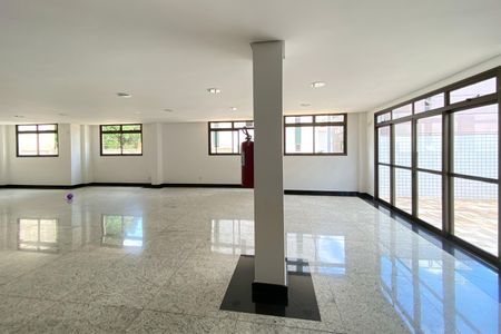 Apartamento à venda com 150m², 4 quartos e 4 vagas Apartamento à venda com 150m², 4 quartos e 4 vagasÁrea comum - Salão de festas