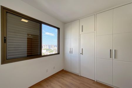 Apartamento à venda com 150m², 4 quartos e 4 vagas Apartamento à venda com 150m², 4 quartos e 4 vagasSemi Suíte 1