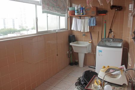 Apartamento para alugar com 100m², 3 quartos e 1 vagaÁrea de Serviço