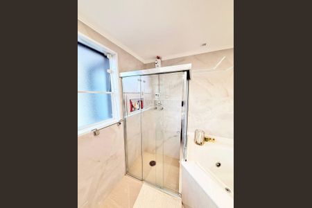 Casa à venda com 700m², 4 quartos e 6 vagas