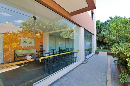 Apartamento à venda com 63m², 2 quartos e 2 vagas Apartamento à venda com 63m², 2 quartos e 2 vagasÁrea comum - Salão de festas