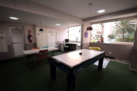 Apartamento à venda com 66m², 3 quartos e 1 vagaÁrea comum