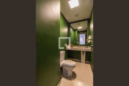 Apartamento à venda com 107m², 2 quartos e 2 vagasLavabo