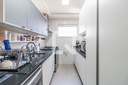 Apartamento à venda com 107m², 2 quartos e 2 vagasCozinha