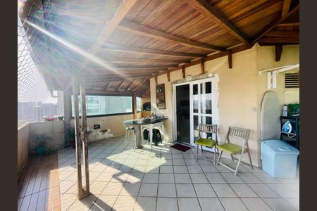 Apartamento à venda com 105m², 3 quartos e 1 vaga Apartamento à venda com 105m², 3 quartos e 1 vagaQuintal