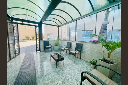 Apartamento à venda com 105m², 3 quartos e 1 vaga Apartamento à venda com 105m², 3 quartos e 1 vagaHall social