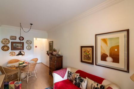 Sala de apartamento à venda com 3 quartos, 67m² em Moema, São Paulo