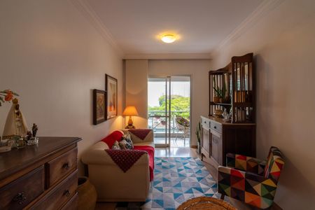 Sala de apartamento à venda com 3 quartos, 67m² em Moema, São Paulo