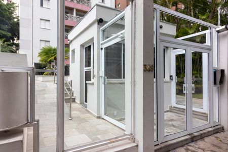 Apartamento à venda com 67m², 3 quartos e 2 vagas Apartamento à venda com 67m², 3 quartos e 2 vagasFachada
