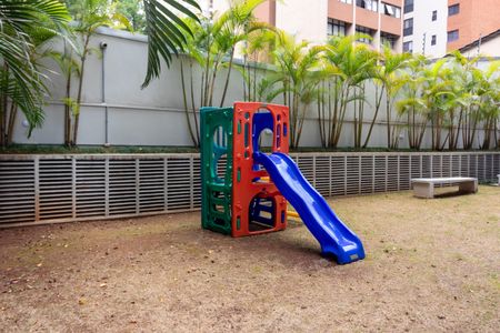 Apartamento à venda com 67m², 3 quartos e 2 vagas Apartamento à venda com 67m², 3 quartos e 2 vagasÁrea comum - Playground
