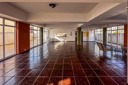 Apartamento para alugar com 250m², 4 quartos e 3 vagas Apartamento para alugar com 250m², 4 quartos e 3 vagasÁrea comum - Salão de festas