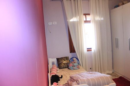 Apartamento à venda com 120m², 2 quartos e 2 vagasQuarto 2