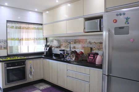 Apartamento à venda com 120m², 2 quartos e 2 vagasCozinha