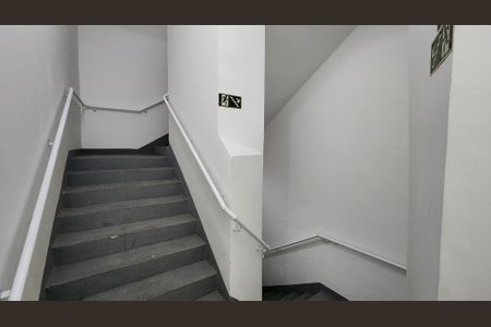 Apartamento para alugar com 100m², 3 quartos e 2 vagasEscada