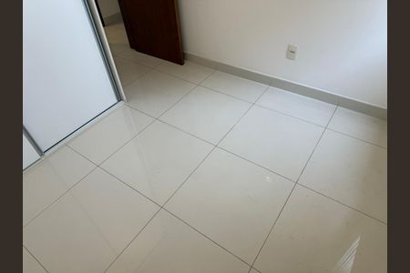 Apartamento para alugar com 100m², 3 quartos e 2 vagasQuarto 2