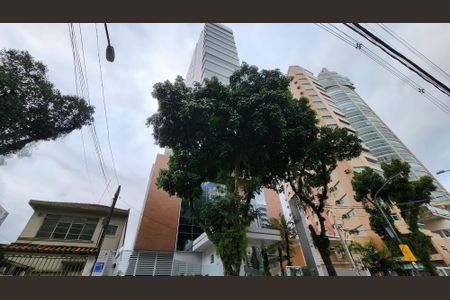 Apartamento para alugar com 100m², 3 quartos e 2 vagasFachada