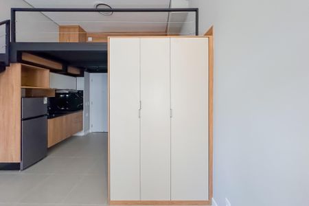 Studio para alugar com 35m², 1 quarto e sem vaga Studio para alugar com 35m², 1 quarto e sem vagaStudio
