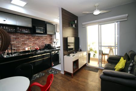 Sala de apartamento à venda com 1 quarto, 40m² em Vista Alegre, Rio de Janeiro