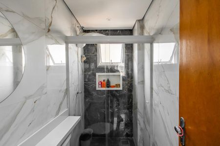 Apartamento à venda com 50m², 2 quartos e 1 vaga Apartamento à venda com 50m², 2 quartos e 1 vagaBanheiro