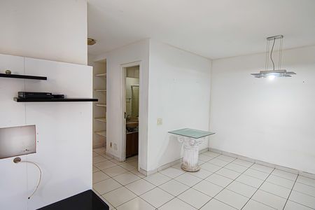 Sala de apartamento à venda com 2 quartos, 60m² em Camorim, Rio de Janeiro