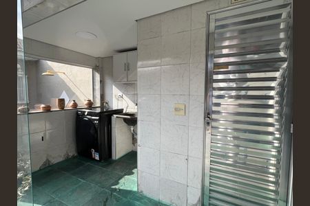 Casa à venda com 257m², 3 quartos e 6 vagas Casa à venda com 257m², 3 quartos e 6 vagasÁrea de Serviço