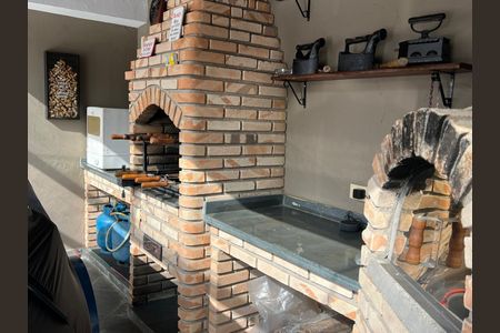 Casa à venda com 257m², 3 quartos e 6 vagas Casa à venda com 257m², 3 quartos e 6 vagasÁrea Externa