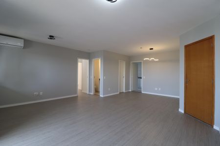 Apartamento para alugar com 117m², 3 quartos e 2 vagasSala