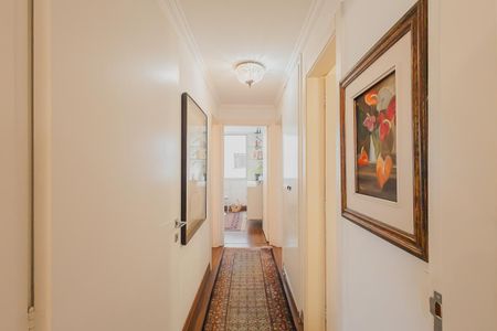 Corredor de apartamento à venda com 3 quartos, 118m² em Jardim Paulista, São Paulo