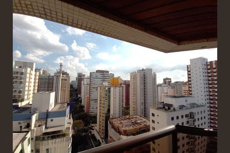 Apartamento à venda com 215m², 3 quartos e 3 vagas