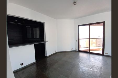 Apartamento à venda com 215m², 3 quartos e 3 vagas