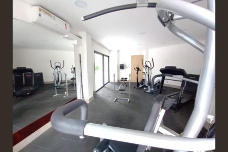 Apartamento à venda com 215m², 3 quartos e 3 vagas