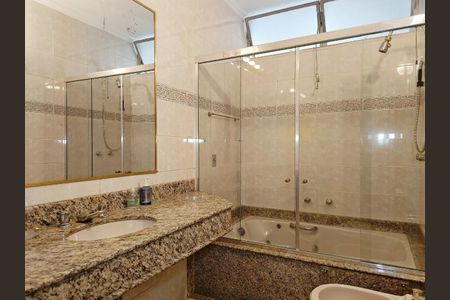 Apartamento à venda com 3 quartos, 210m² em Santa Cecilia, São Paulo